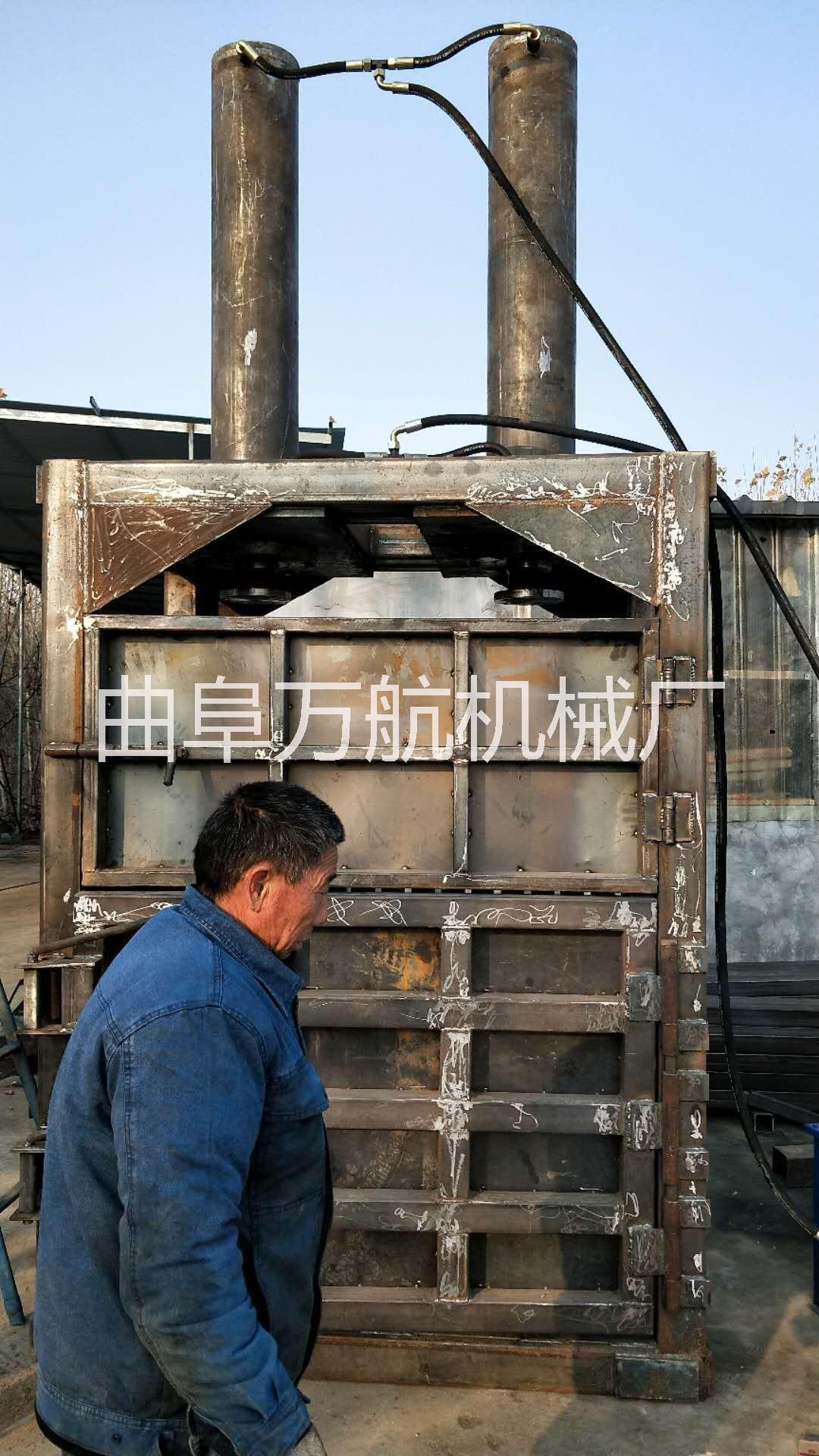 济宁市山东厂家销售小型液压打包厂家山东厂家销售小型液压打包机 废纸打包机 金属打包机 山东厂家销售小型液压打包