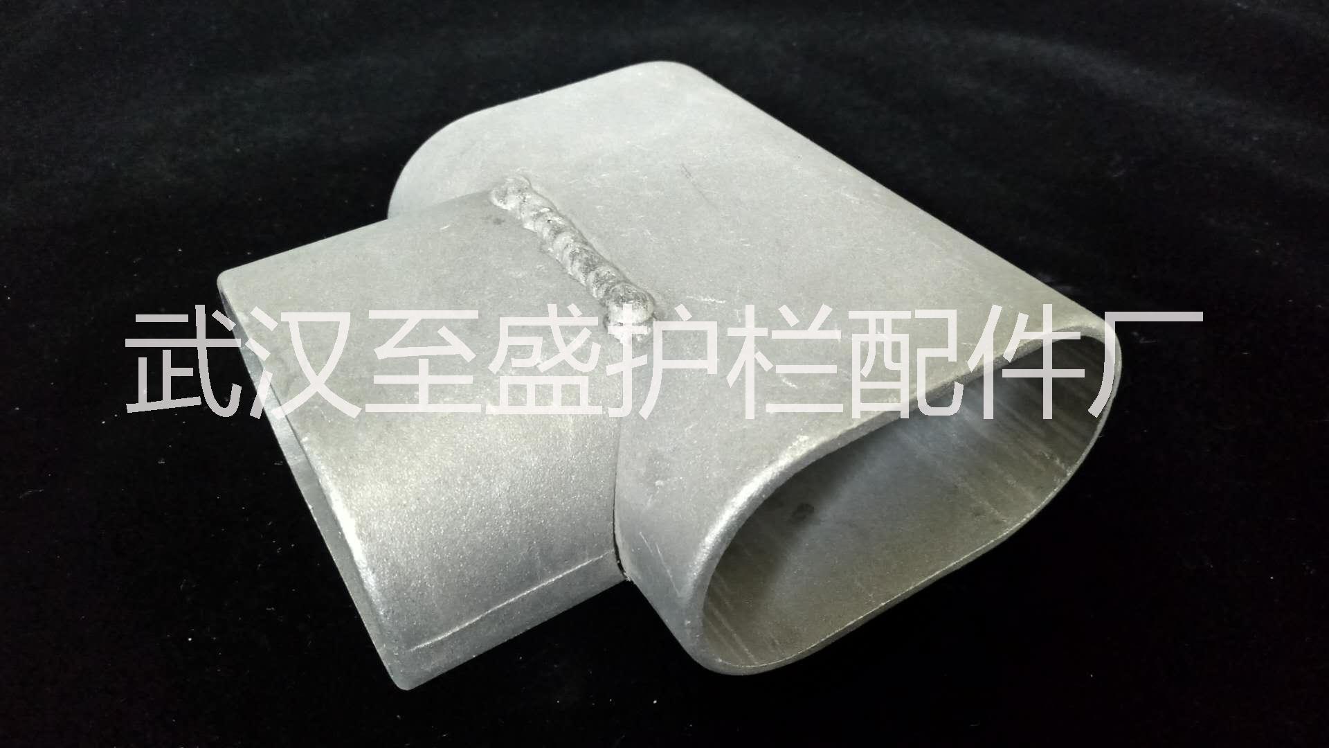 供應(yīng)鋅鋼陽臺護欄平橢圓三通圖片