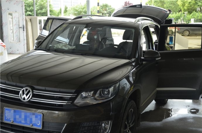 武漢大眾途觀隔音改裝案例圖片