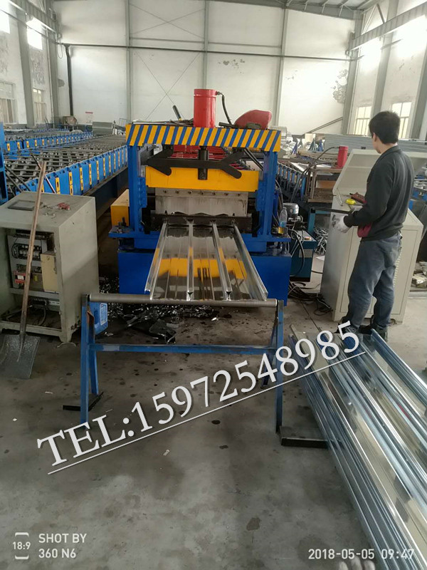 yx66-240-720樓承板圖片