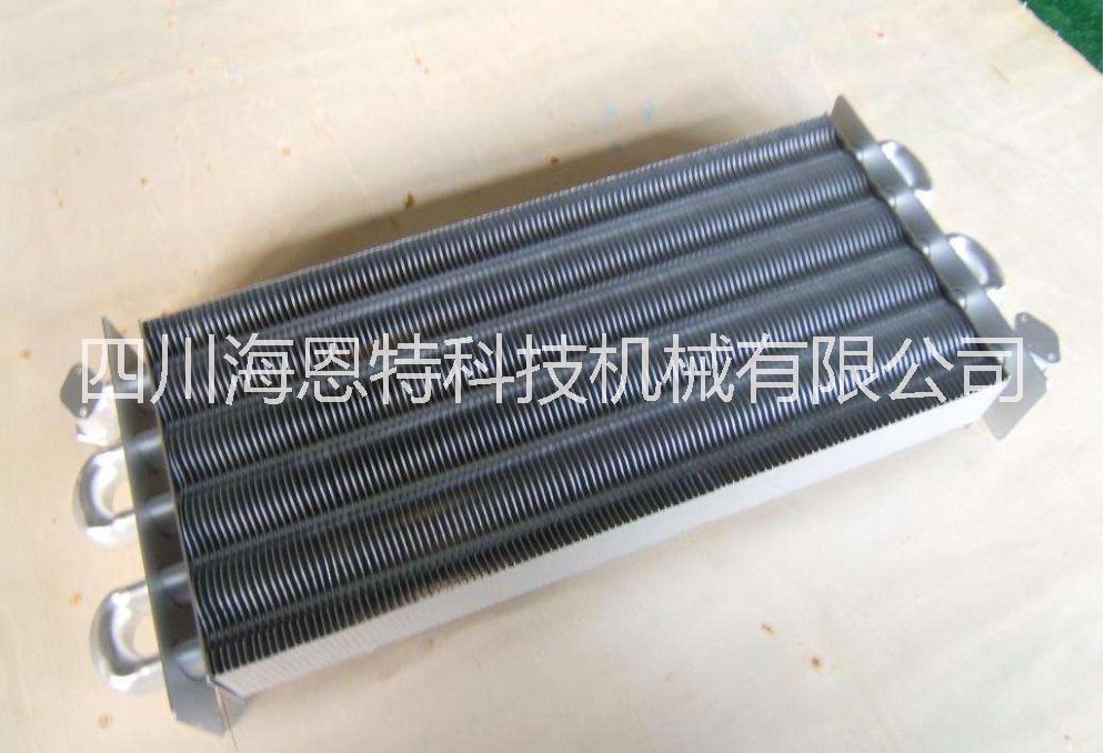 四川熱交換器自動噴砂機(jī)圖片