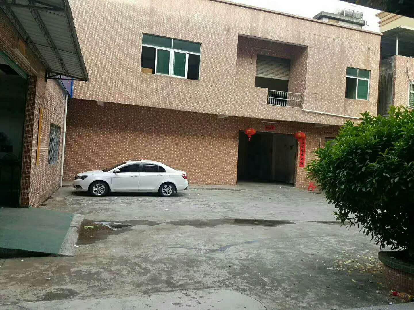 塘廈標(biāo)準(zhǔn)廠(chǎng)房有電梯圖片