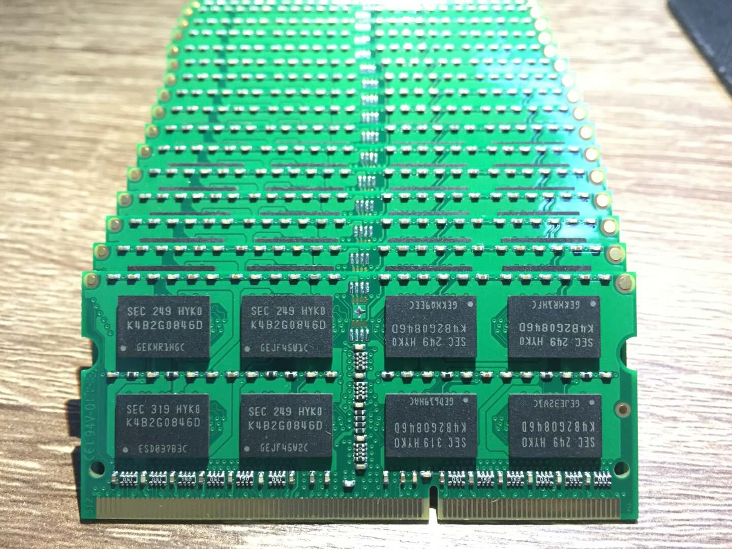 DDR3 4G 1333MHz笔记本内存条