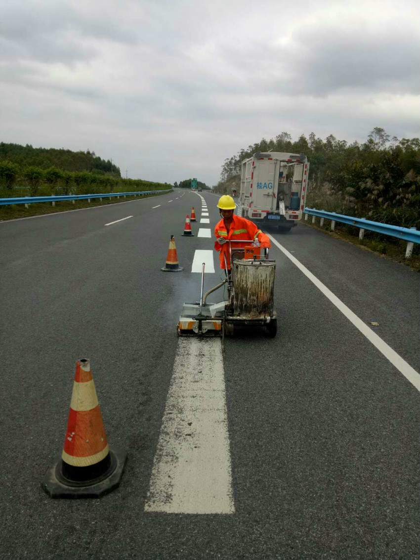 高速公路划线高速公路划线