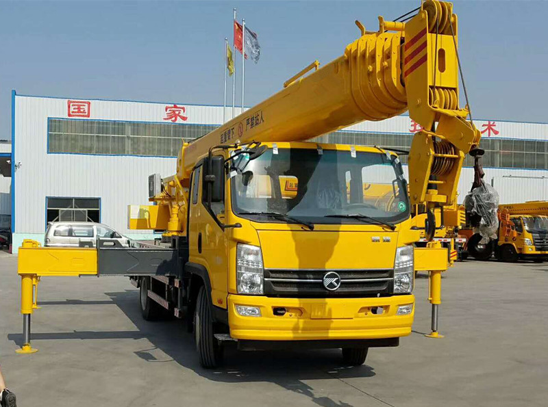 高空作業(yè)車12噸吊車16噸吊車圖片