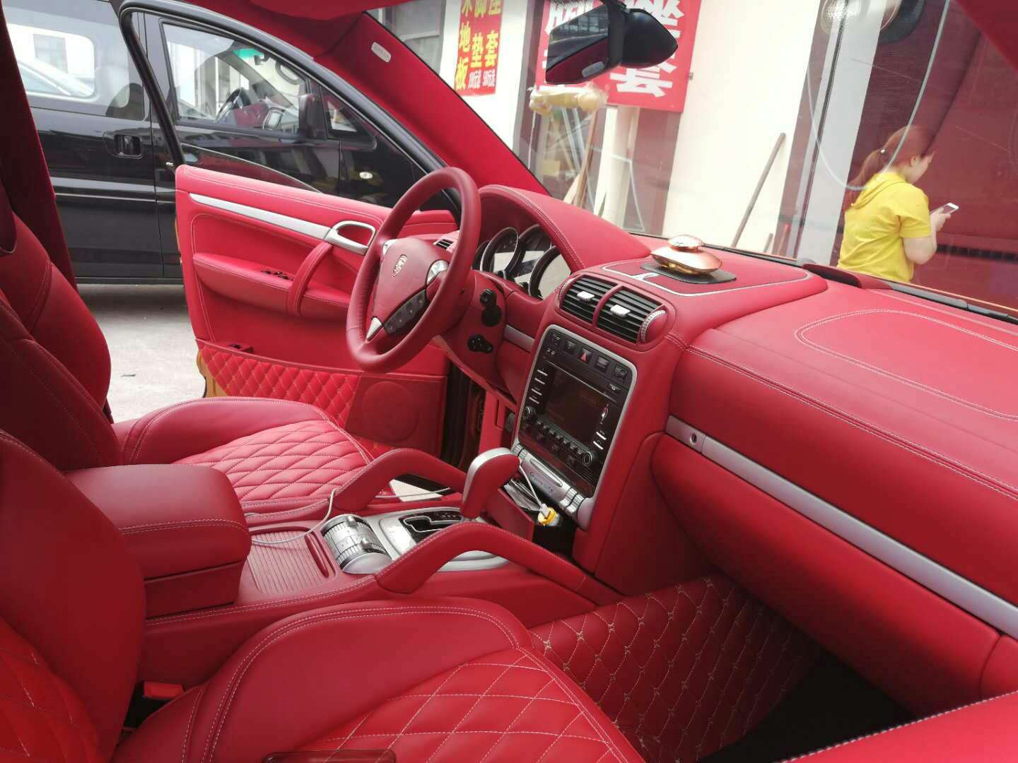 上海汽車(chē)內(nèi)飾儀表臺(tái)頂棚修復(fù)圖片/上海汽車(chē)內(nèi)飾儀表臺(tái)頂棚修復(fù)樣板圖 (2)