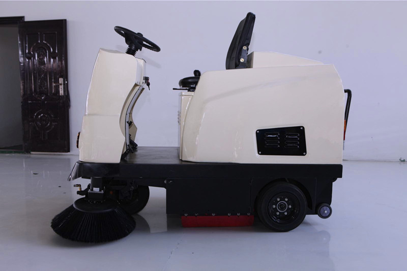 駕駛式掃地車圖片/駕駛式掃地車樣板圖 (3)