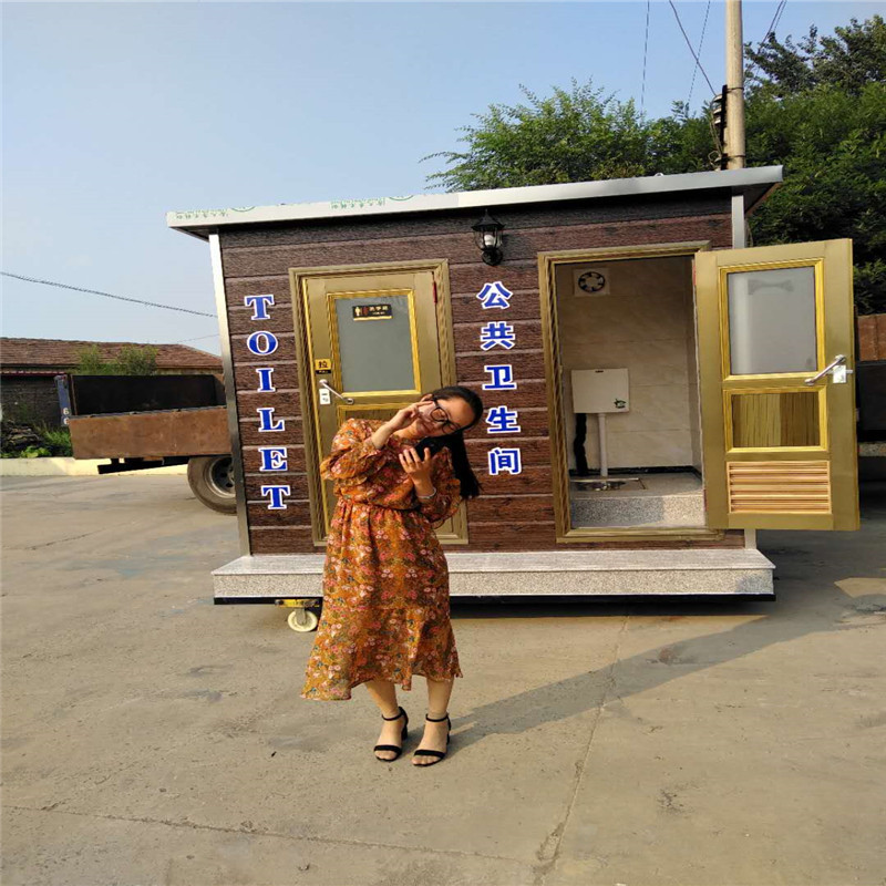 移動(dòng)廁所廠家圖片