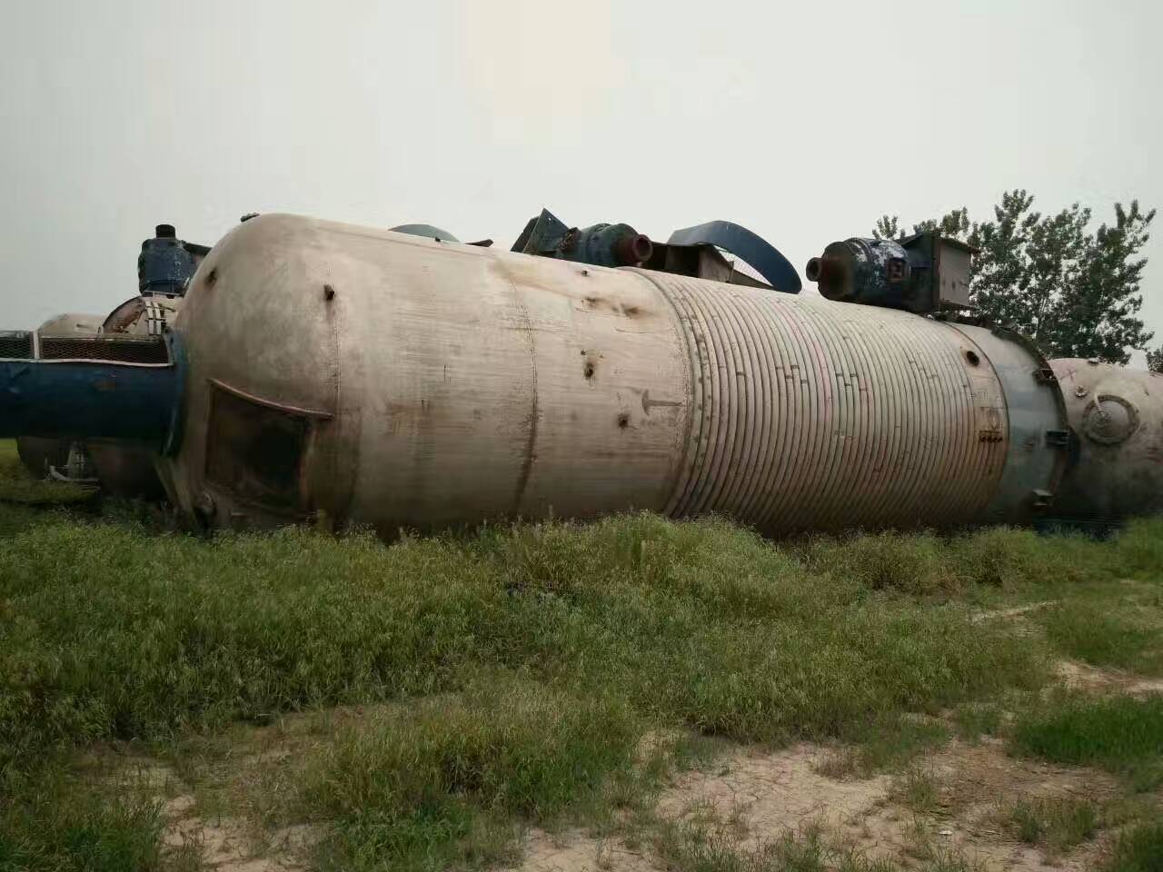 转让二手生物发酵罐，二手不锈钢发酵罐，二手食品发酵罐，二手外盘管发酵罐