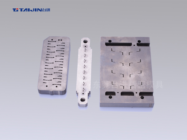 五金模具加工图片