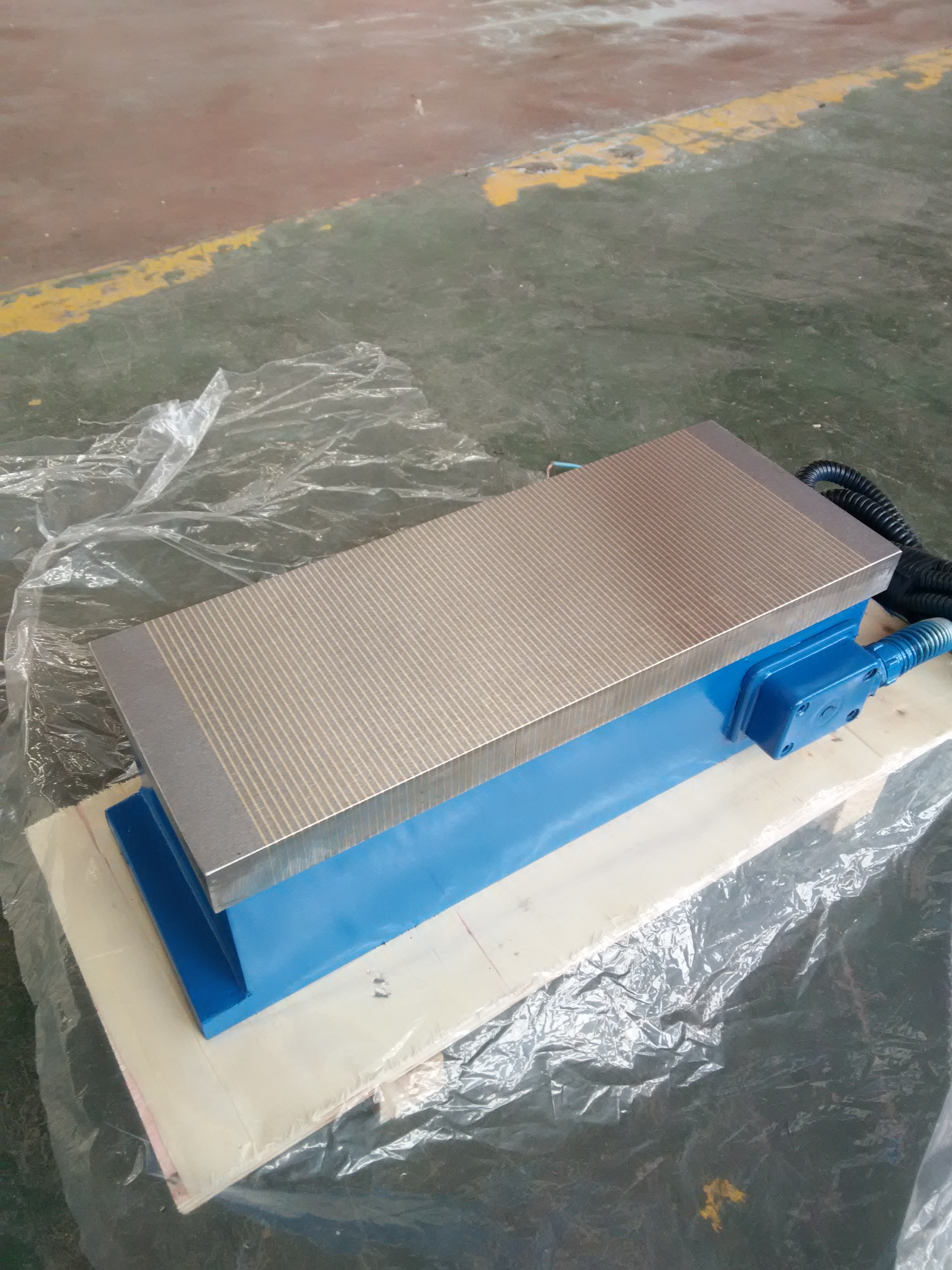 電磁吸盤圖片/電磁吸盤樣板圖 (2)