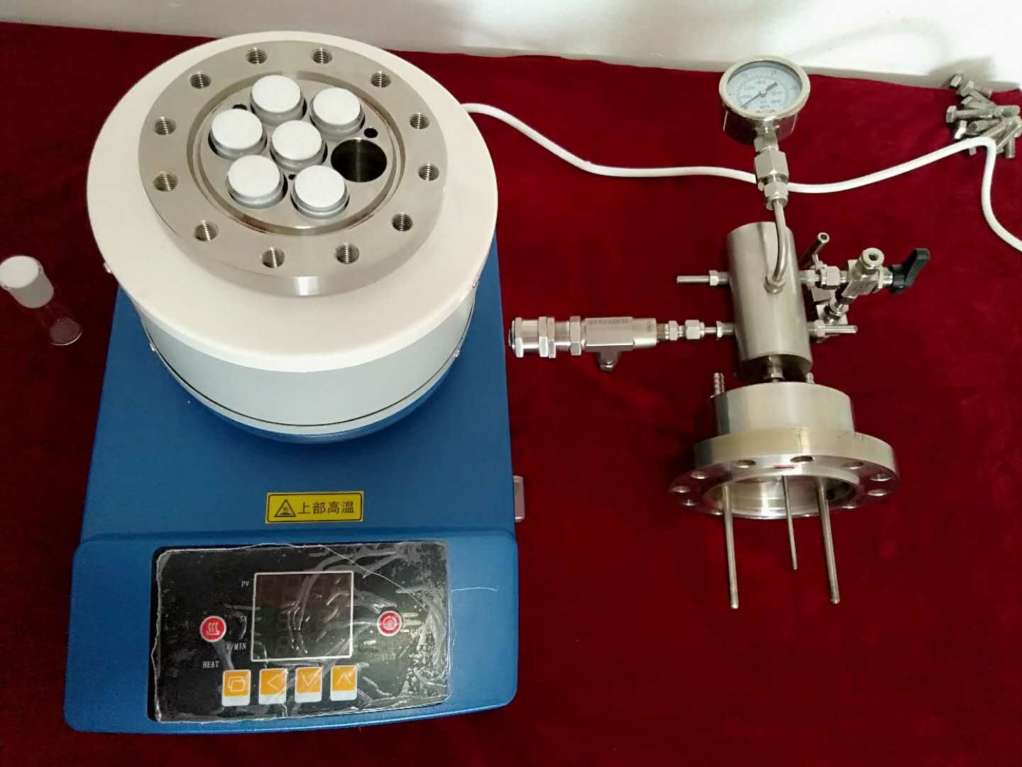 实验仪器多通道平行高压反应釜图片