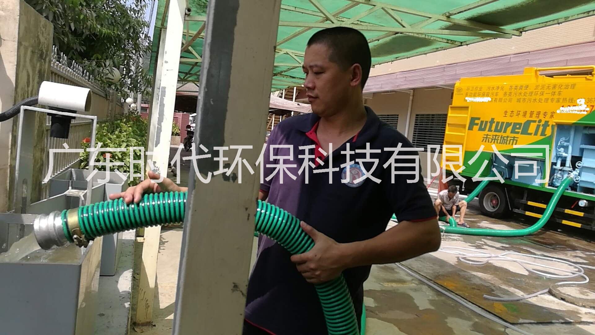 環(huán)保吸糞車價格圖片