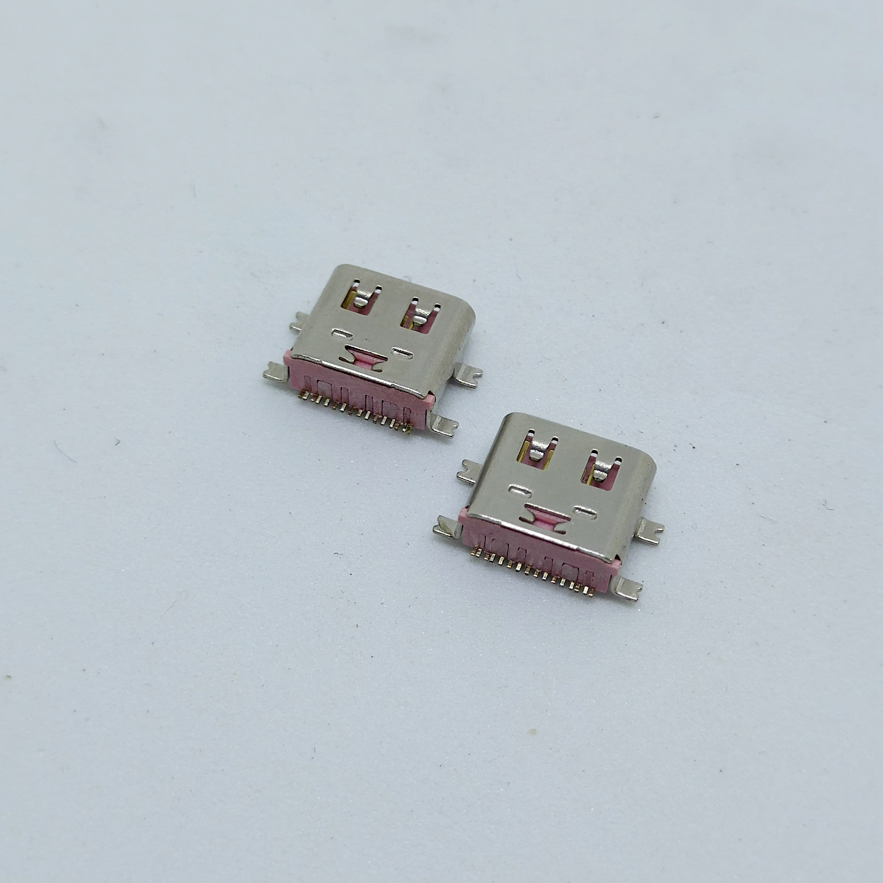 USB Type-C母座16pin 贴板短体7.6 全SMT四脚贴板连接器图片