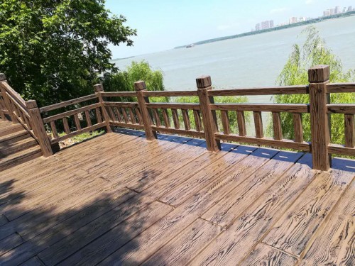 仿木欄桿廠家河道仿木護欄供應(yīng)