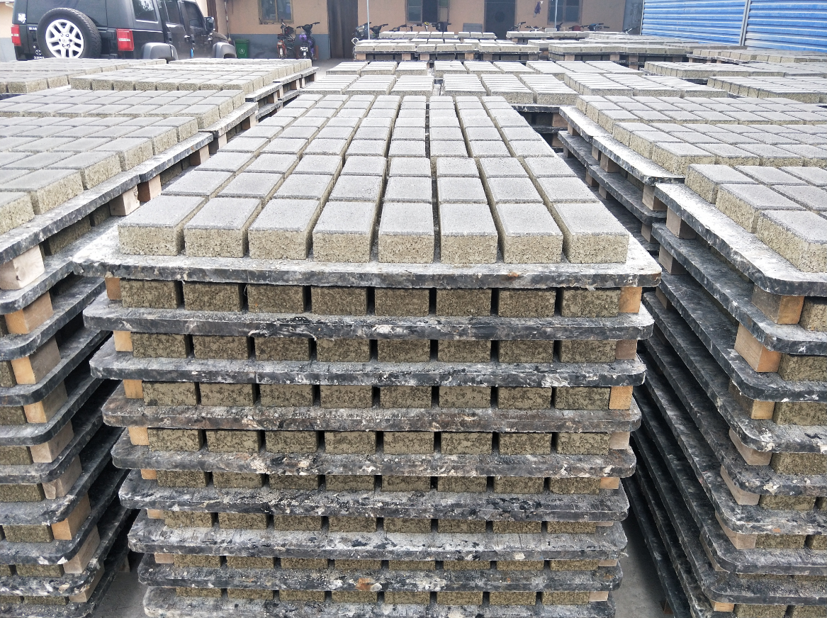 園林透水磚廠家圖片