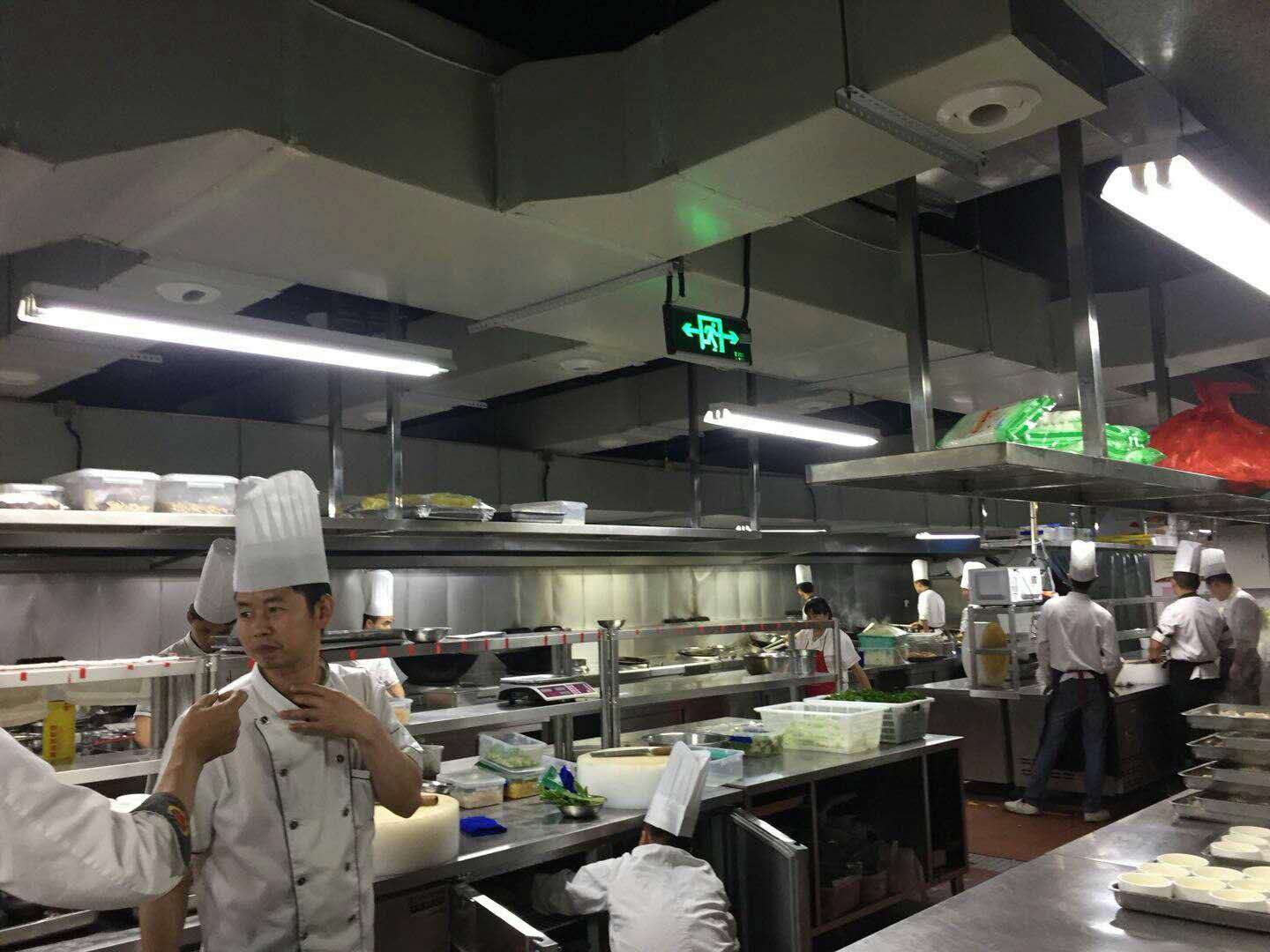 锦江区抽油烟机清洗锦江区饭店抽油烟机清洗锦江区成都大型抽油烟机清洗公司