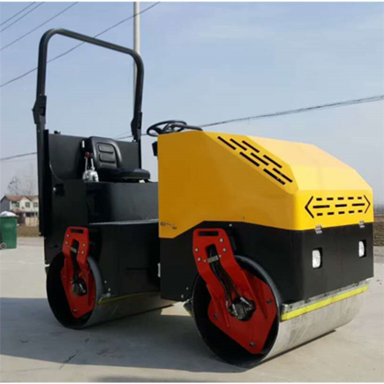 1噸全液壓振動壓路機