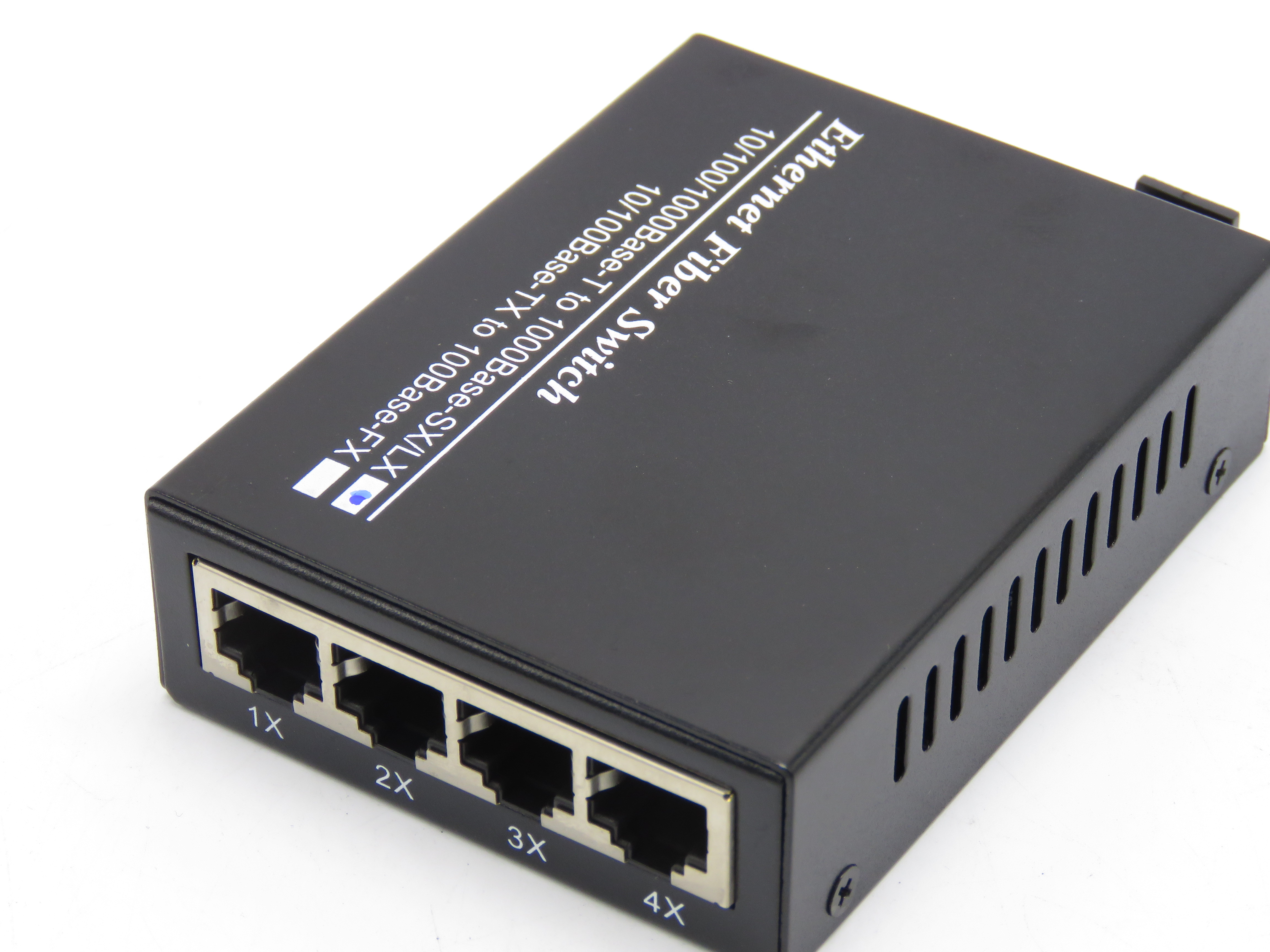 百兆1光4電收發(fā)器圖片/百兆1光4電收發(fā)器樣板圖 (2)