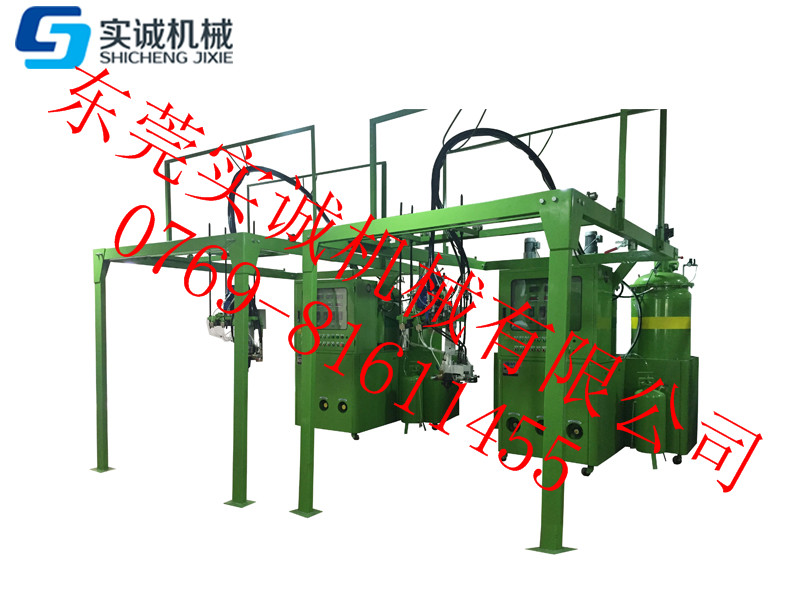 东莞市全自动PU发泡机 聚氨酯发泡机厂家全自动PU发泡机 聚氨酯发泡机设备非乳胶发泡机