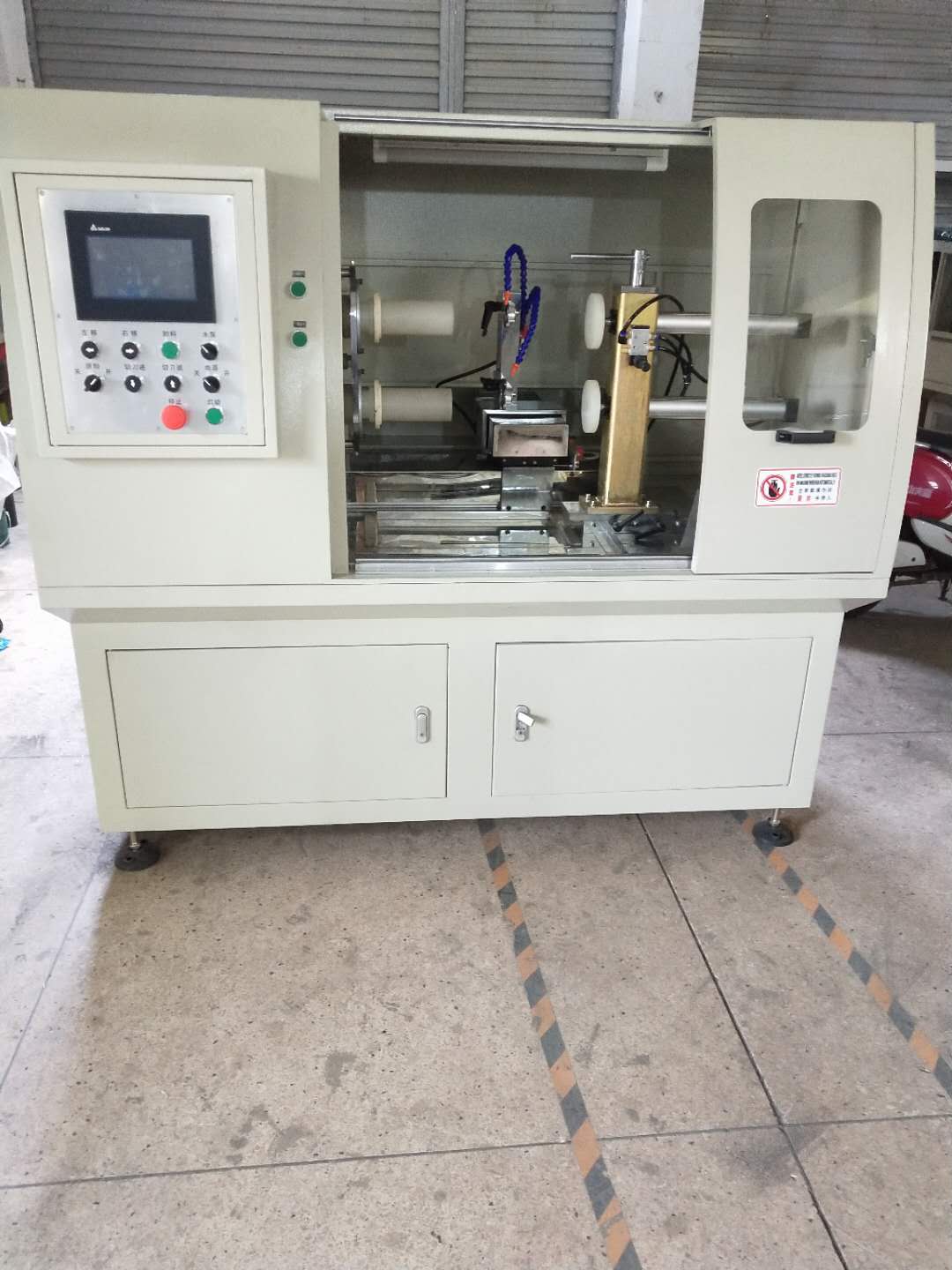 橡膠墊圈切割機(jī)圖片/橡膠墊圈切割機(jī)樣板圖 (4)