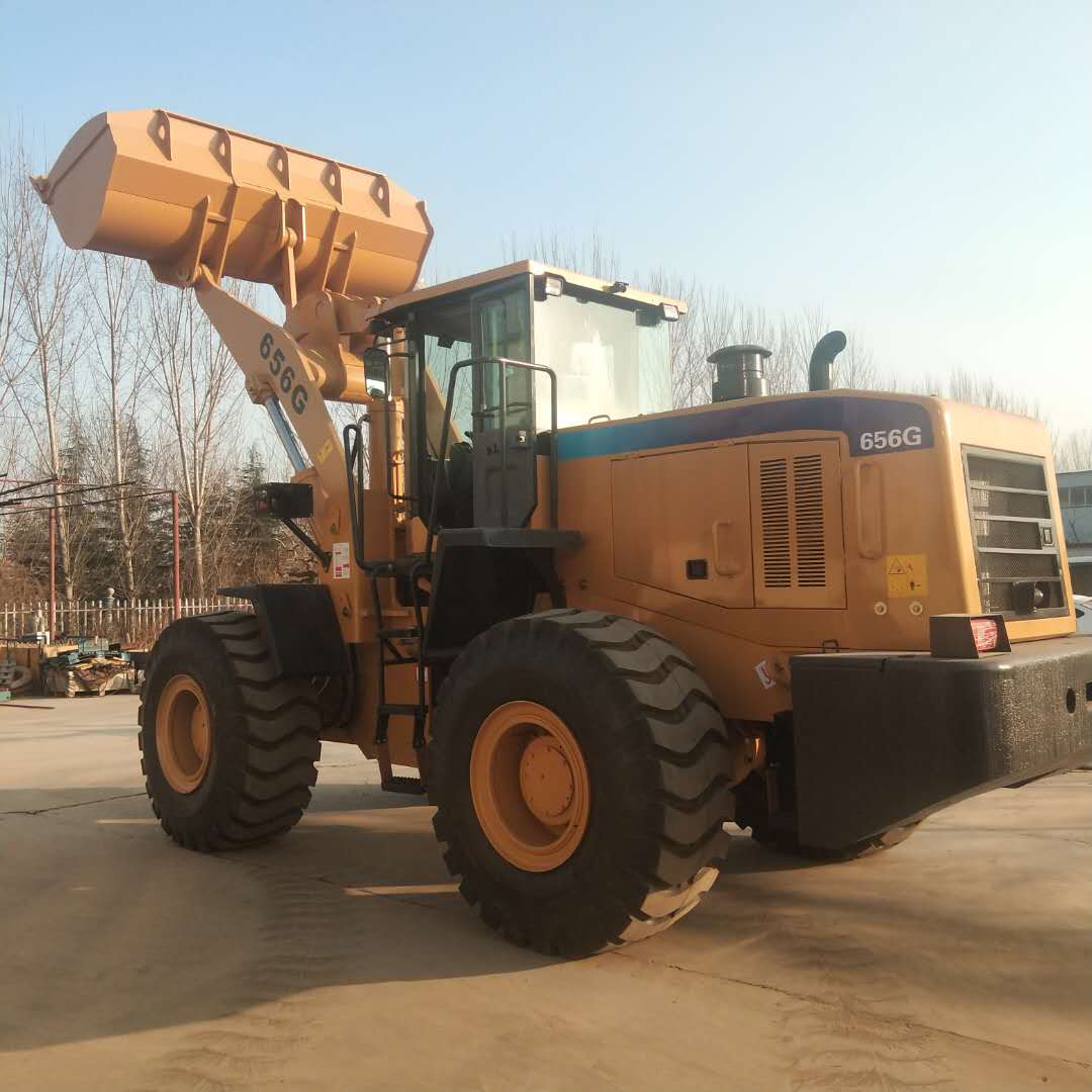 50裝載機(jī)圖片/50裝載機(jī)樣板圖 (3)