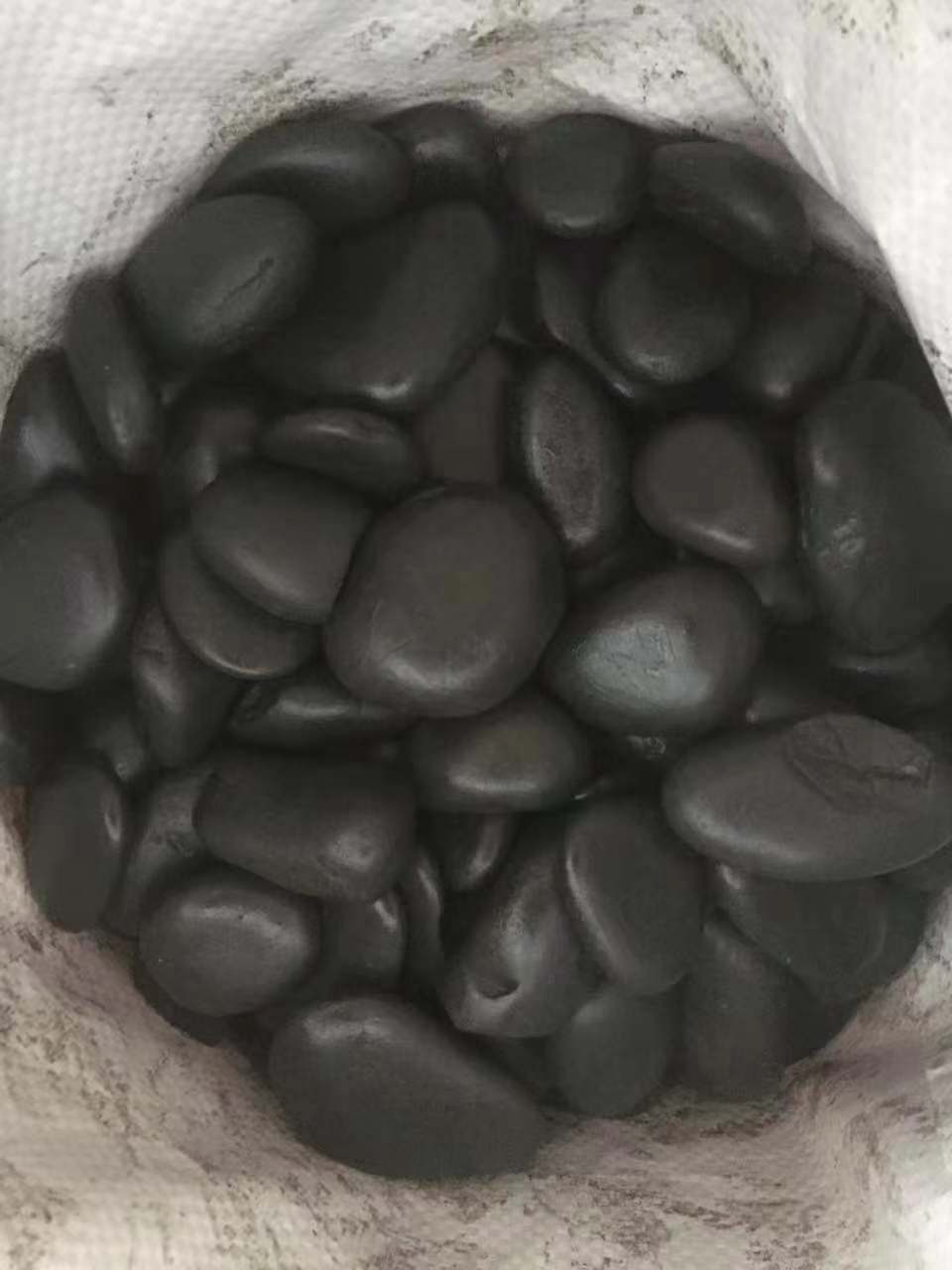 黑色鵝卵石圖片/黑色鵝卵石樣板圖 (1)