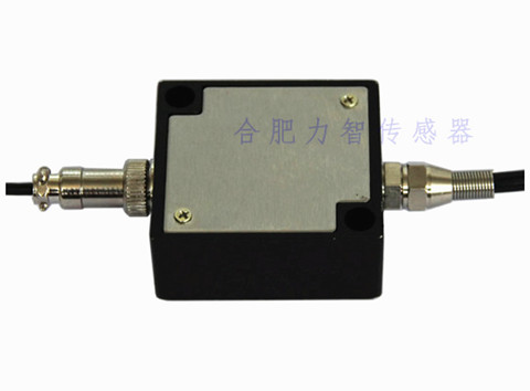 LZ-JXF精密型变送器模模拟量输出0-5V,1-5V,0-10V 0-10mA,4-20mA ,0±5v图片