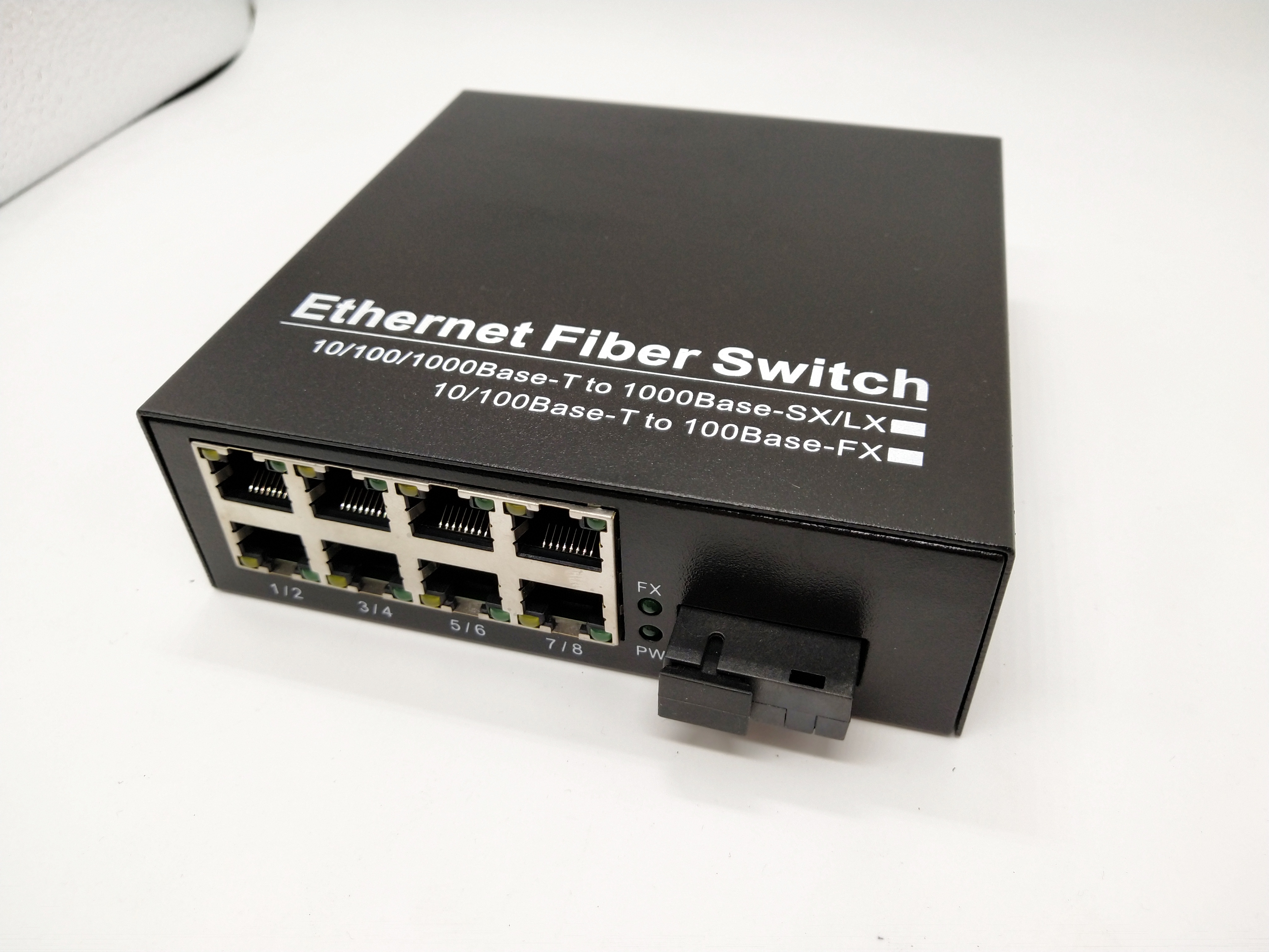 千兆1光8電單模單纖收發(fā)器圖片