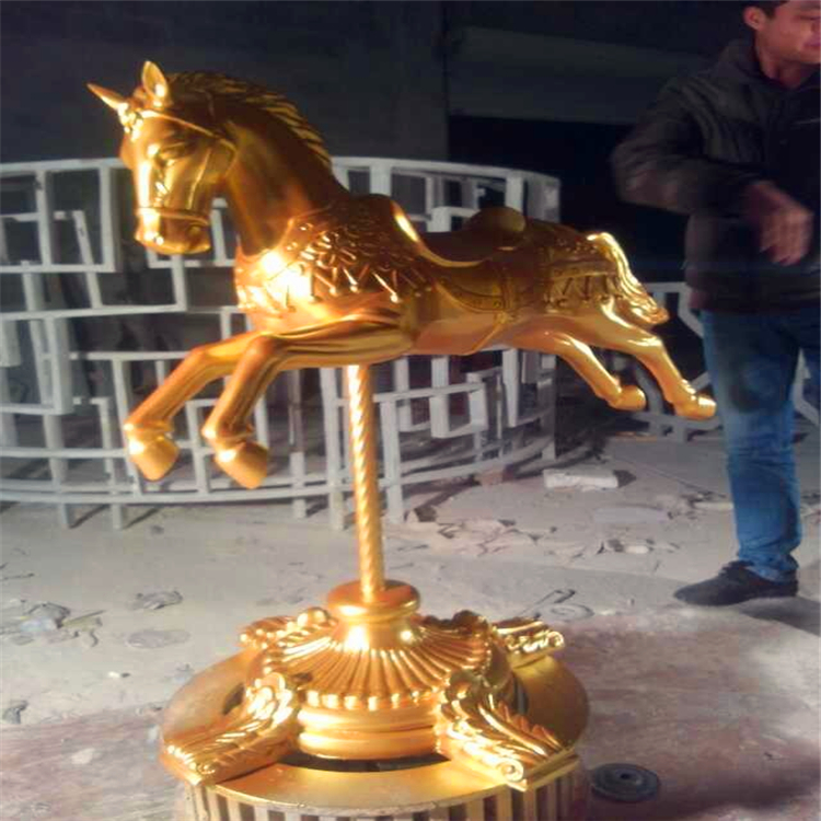 戶外廣場公園玻璃鋼創(chuàng)意馬雕塑 佛山玻璃鋼批發(fā)廠家
