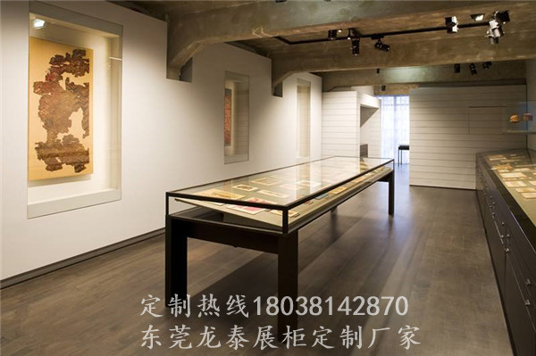 博物馆展示柜升降式展柜定制悬挑文物展示柜制作厂家