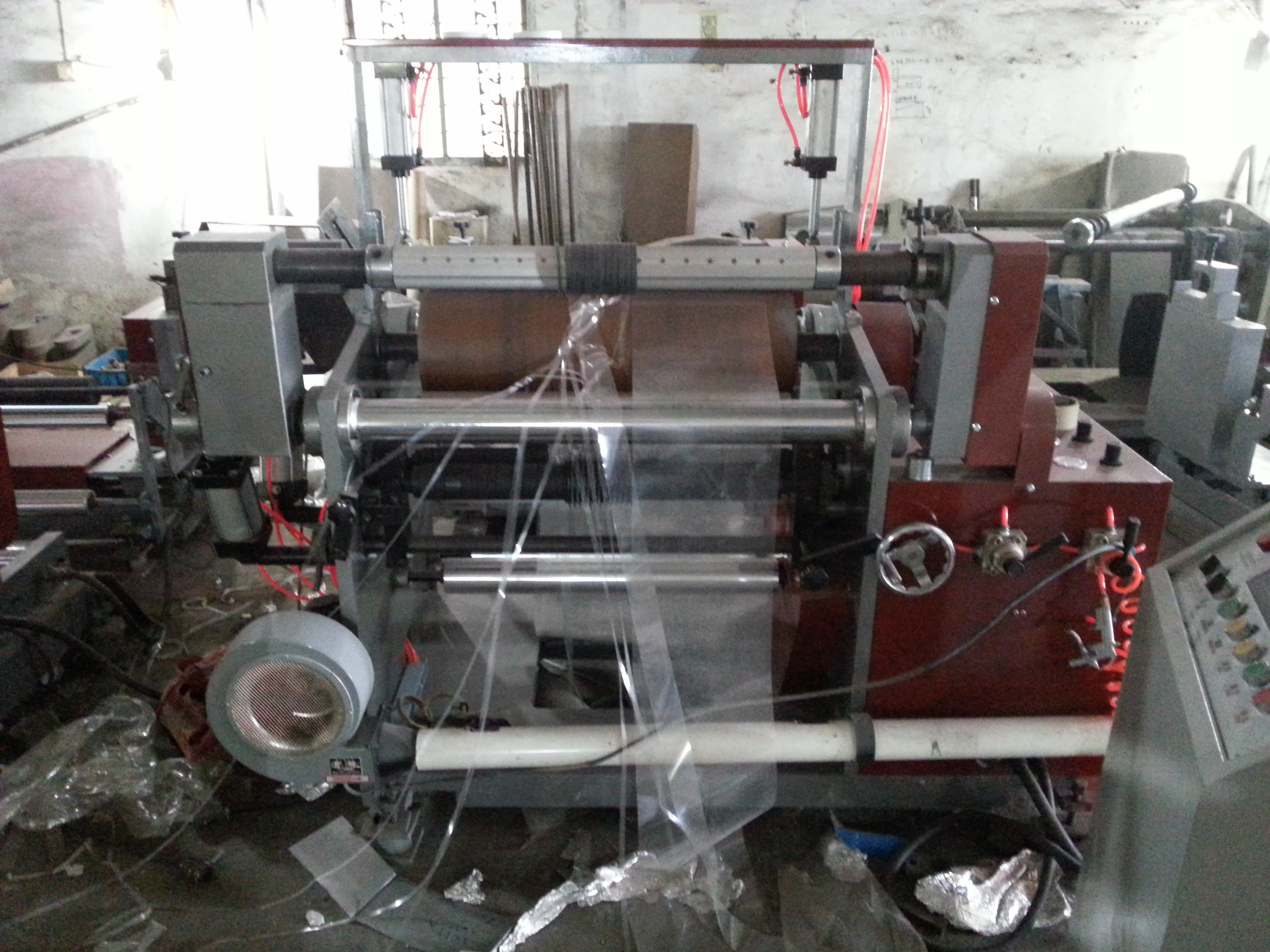 封箱膠帶分切機圖片