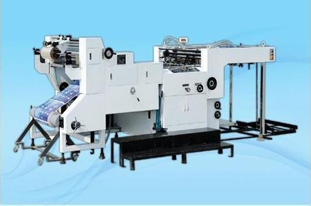 高效自動(dòng)水性復(fù)膜機(jī)圖片