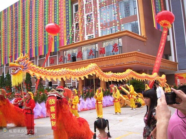 赣州 承接舞龙舞狮，军乐队，歌手，舞蹈，特技表演等表演业务图片