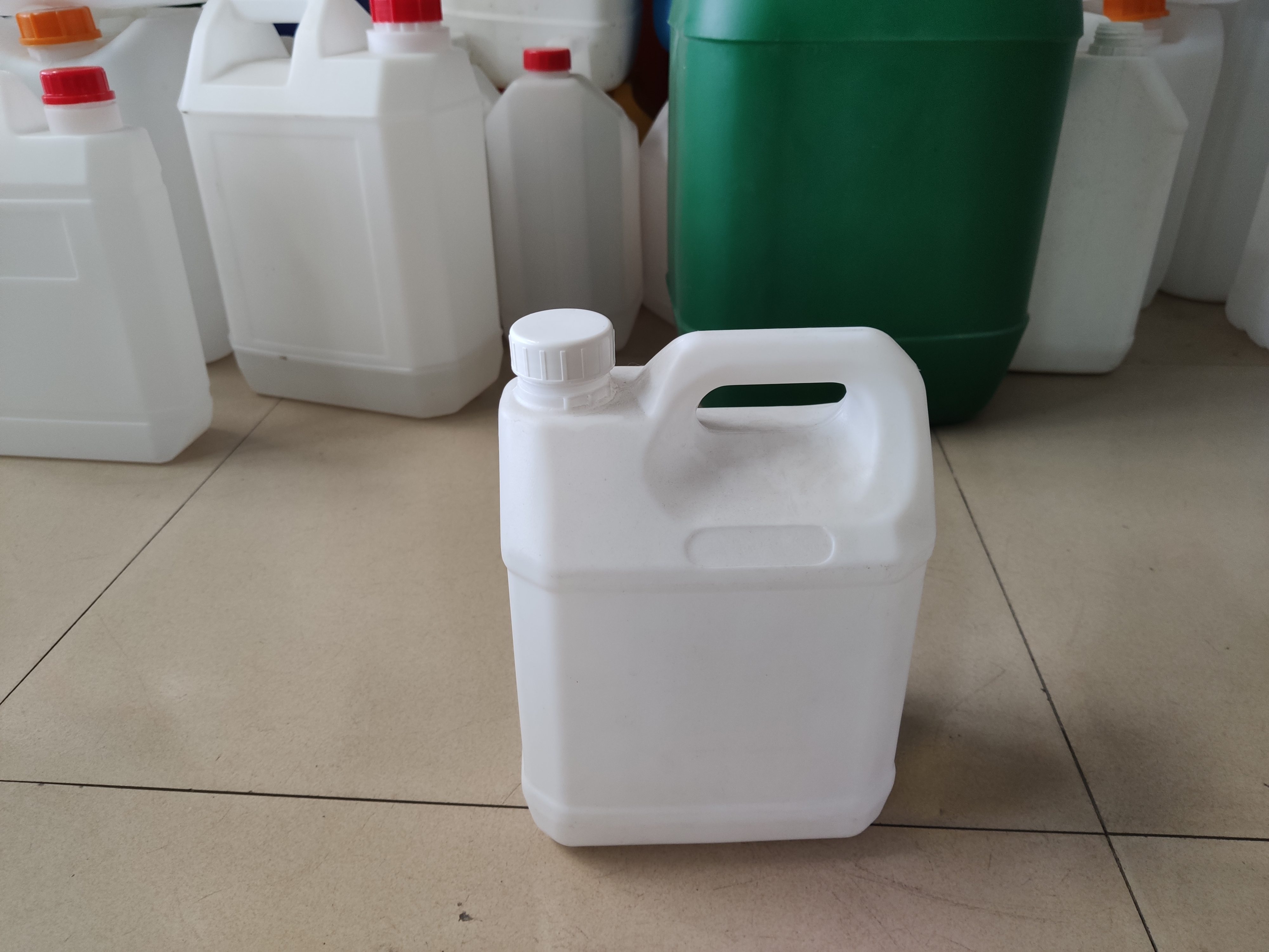 5升扁方桶5升塑料桶5升家用桶