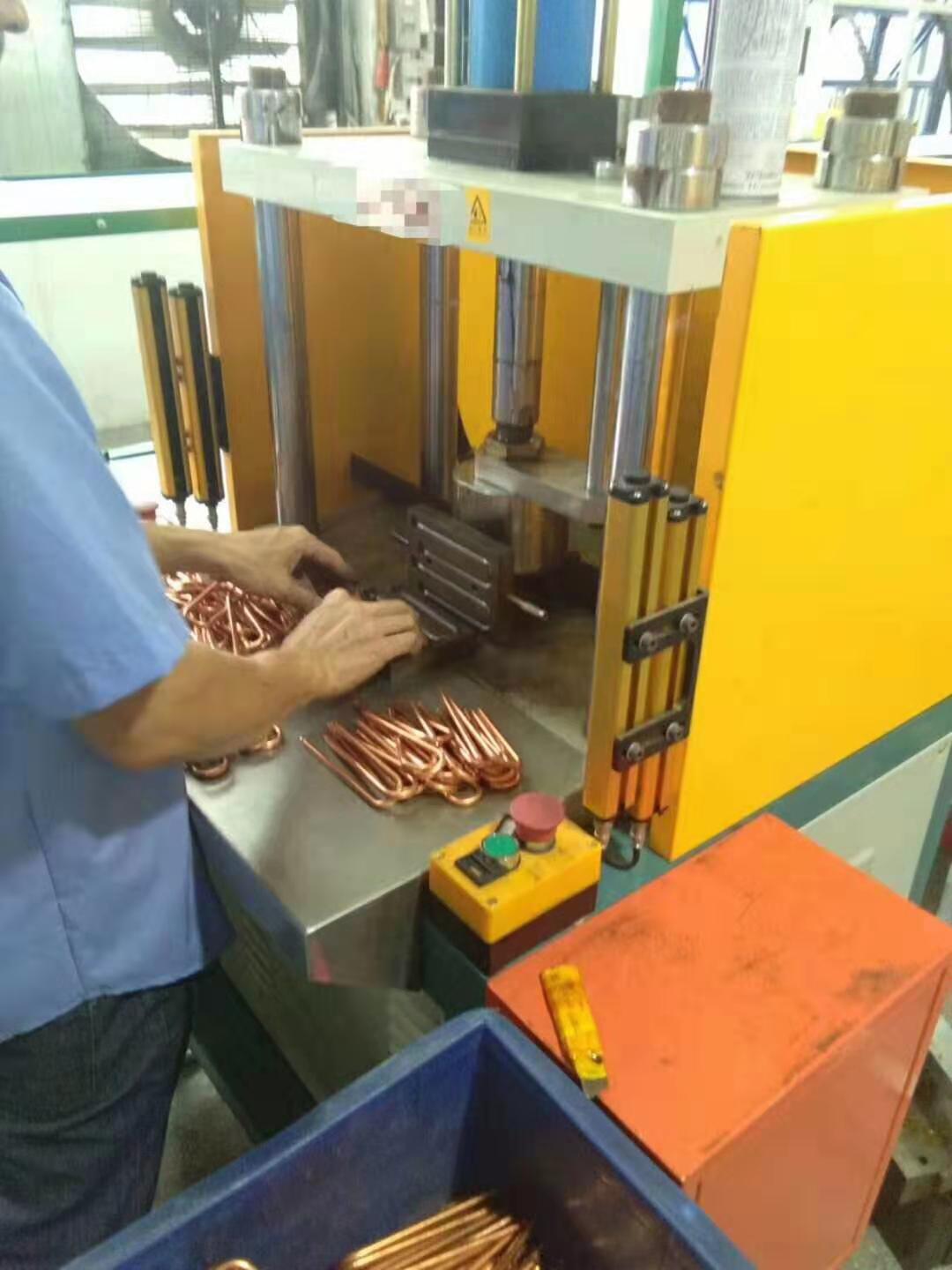 電腦銅管散熱器熱壓成型機(jī)報(bào)價(jià)-散熱銅管熱壓機(jī)-銅管壓扁機(jī)熱壓機(jī)-銅管熱壓成型機(jī)廠家