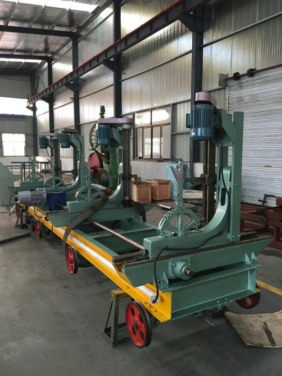 帶鋸機(jī)圖片/帶鋸機(jī)樣板圖 (1)