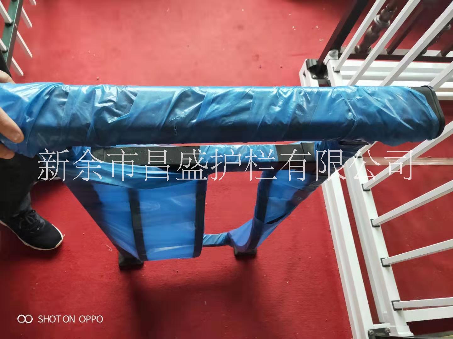 鋅鋼陽臺(tái)欄桿圖片/鋅鋼陽臺(tái)欄桿樣板圖 (4)