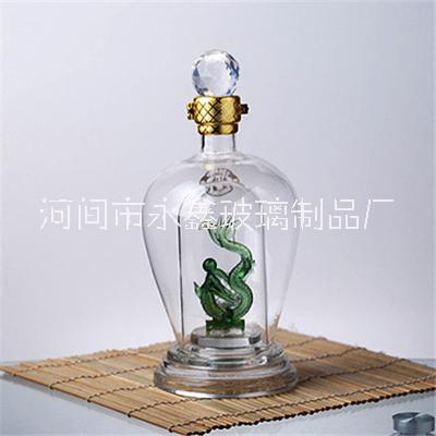 創(chuàng)意玻璃白酒瓶圖片