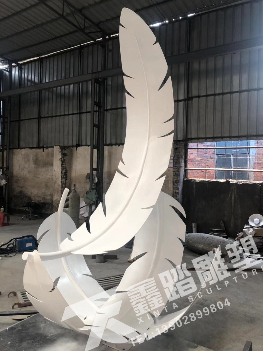 酒店大堂裝飾景觀雕塑擺件羽毛雕塑 多片羽毛造型組合雕塑小品 景觀雕塑擺件  景觀雕塑擺件羽毛造型雕塑