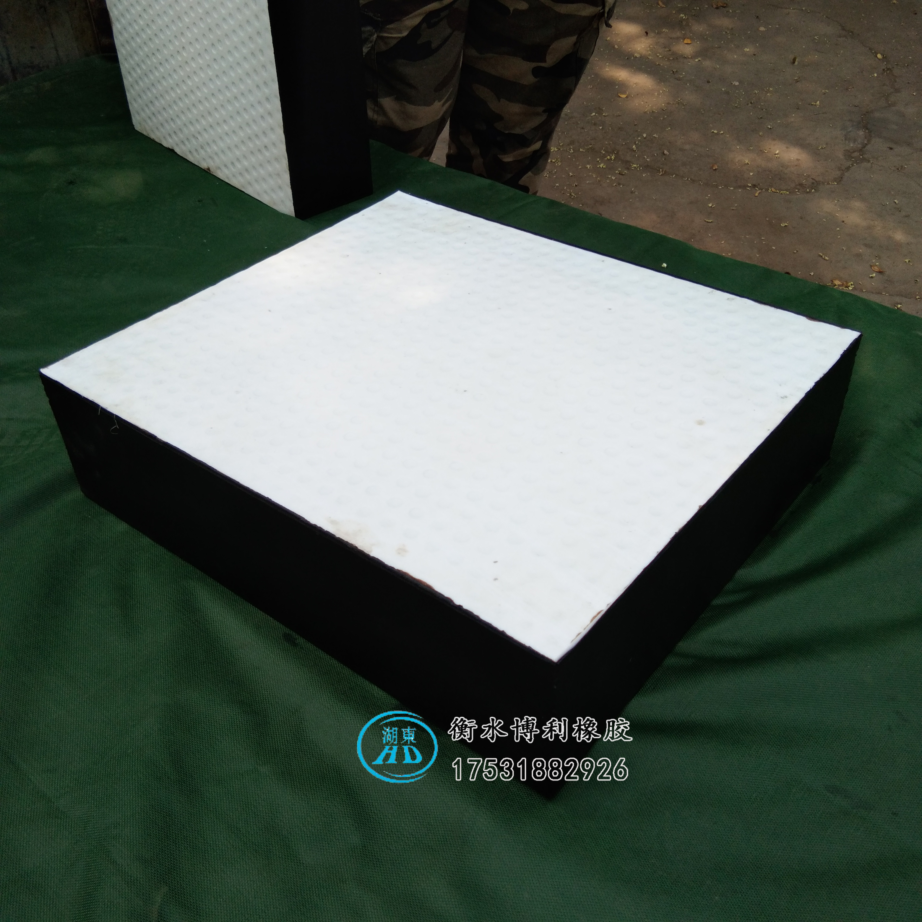 矩形四氟板式橡膠支座圖片