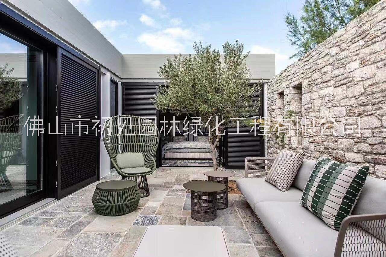 供應(yīng)小型別墅花園設(shè)計施工圖片