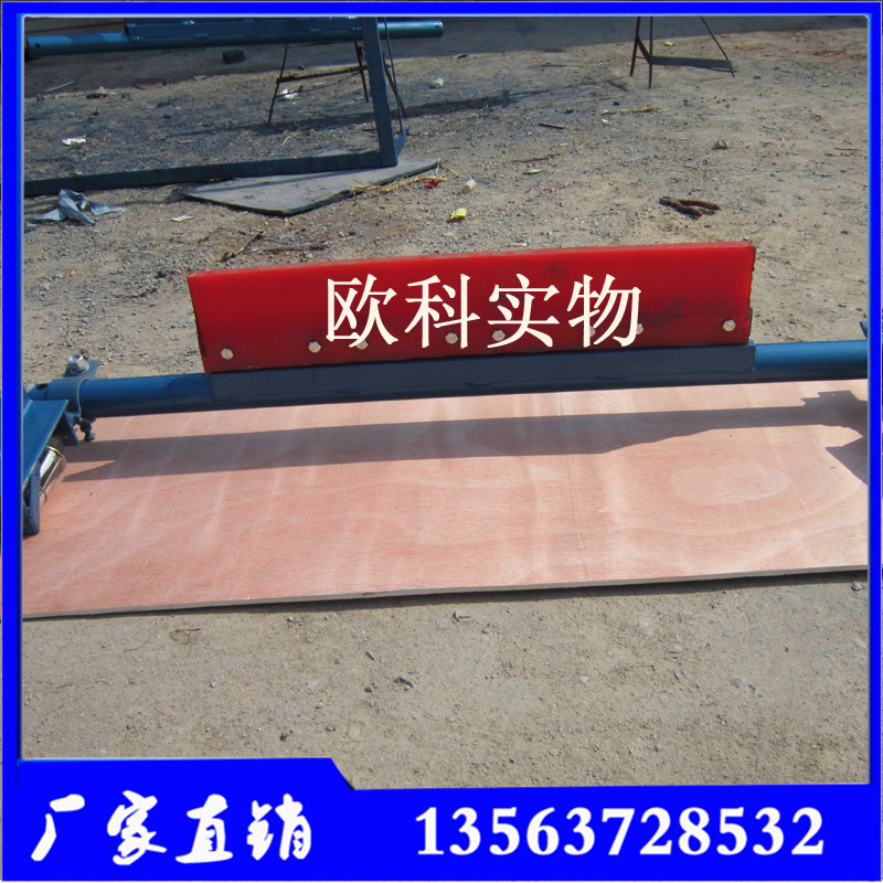 耐腐蝕聚氨酯清掃器 二級(jí)聚氨酯圖片