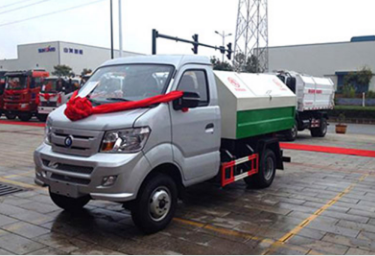 勾臂垃圾車價(jià)格圖片