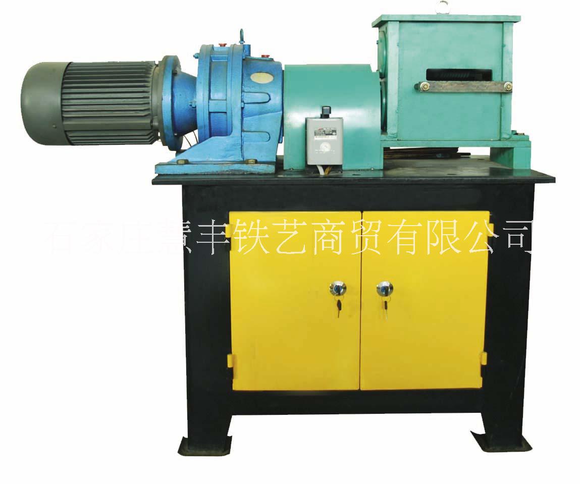 F3電動(dòng)魚(yú)尾機(jī)圖片