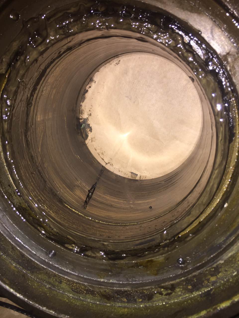 東莞沖床用銅套的作用和種類圖片