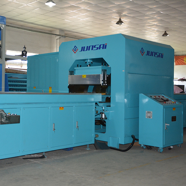 汽車門板高周波塑膠熔接機 25K圖片