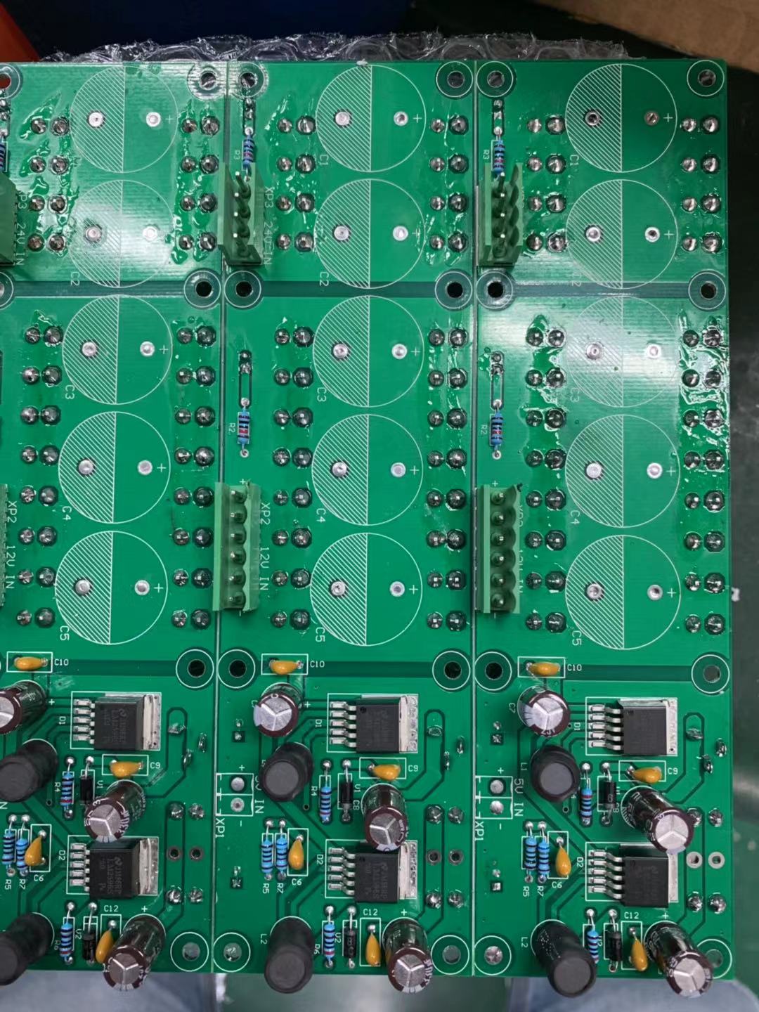 PCB焊接加工图片