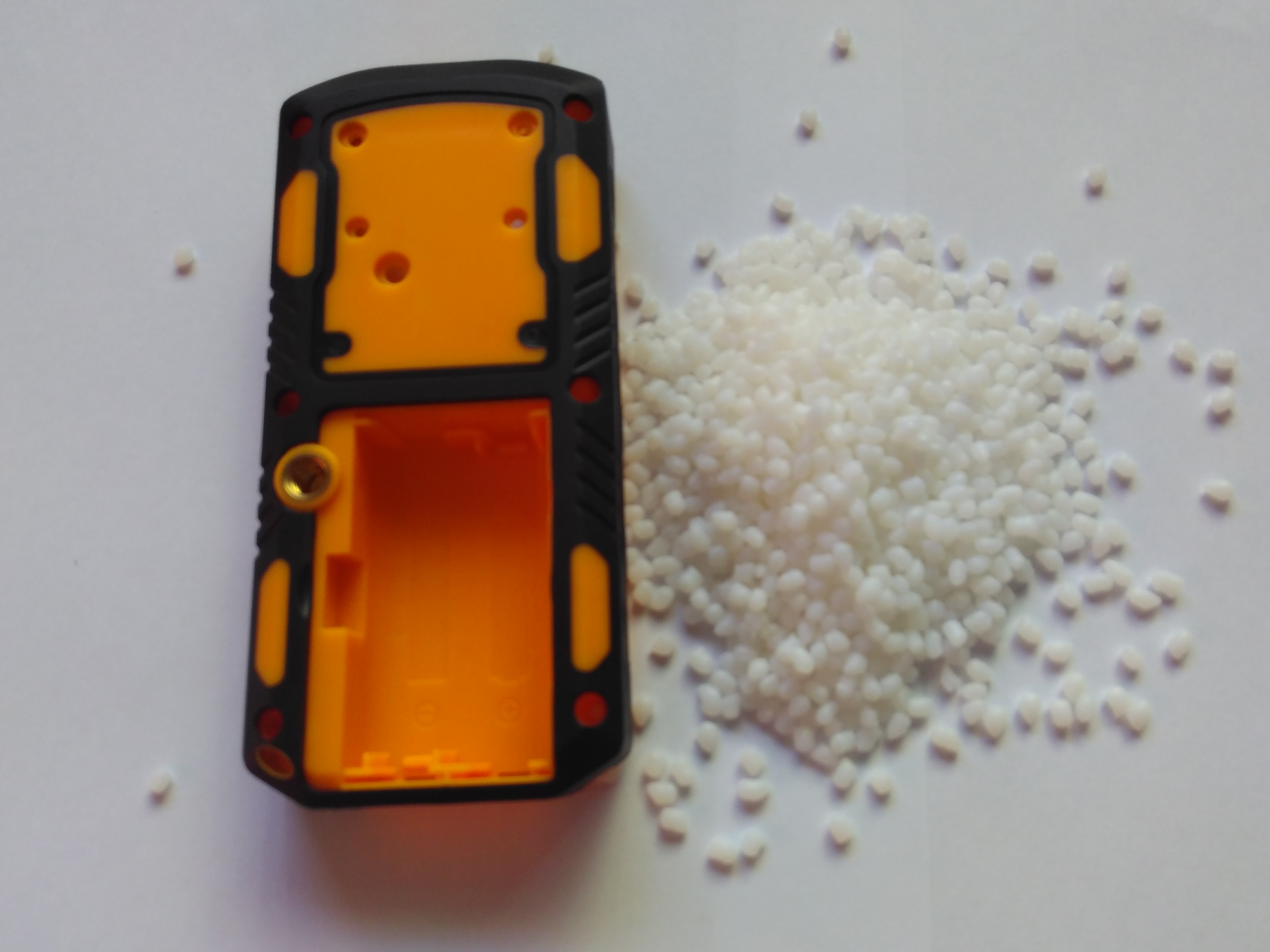 TPE包膠ABS塑膠料圖片