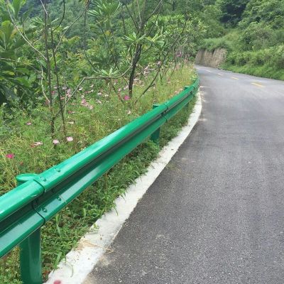 广东波形护栏 马路护栏 波形护栏价格 乡村道路护栏厂家图片